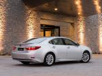 Lexus ES300h 2013 года (AU)